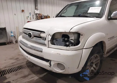 2004 Toyota Tundra Sr5 V8 from USA, damaged, VIN 5TBDT44164S455384